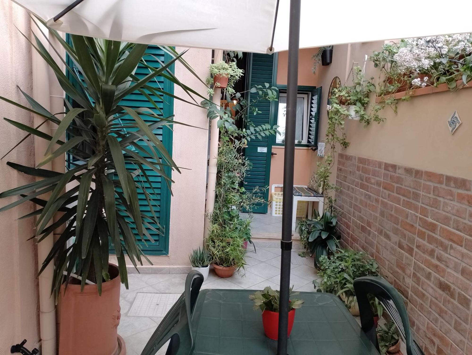Il Piccolo Eden - Private Garden Lejlighed Livorno Eksteriør billede